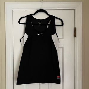 Nike Dri-Fit Size L Workout Tank